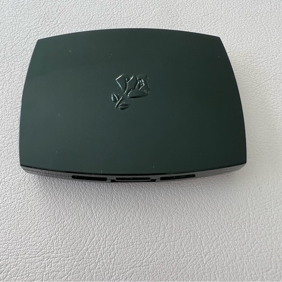 Lancôme blush palette - Picture 3 of 3